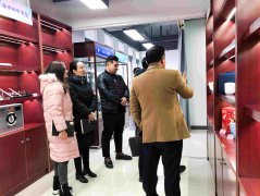 南通覓睡方家居科技有限公司客戶來(lái)我公司參觀交流